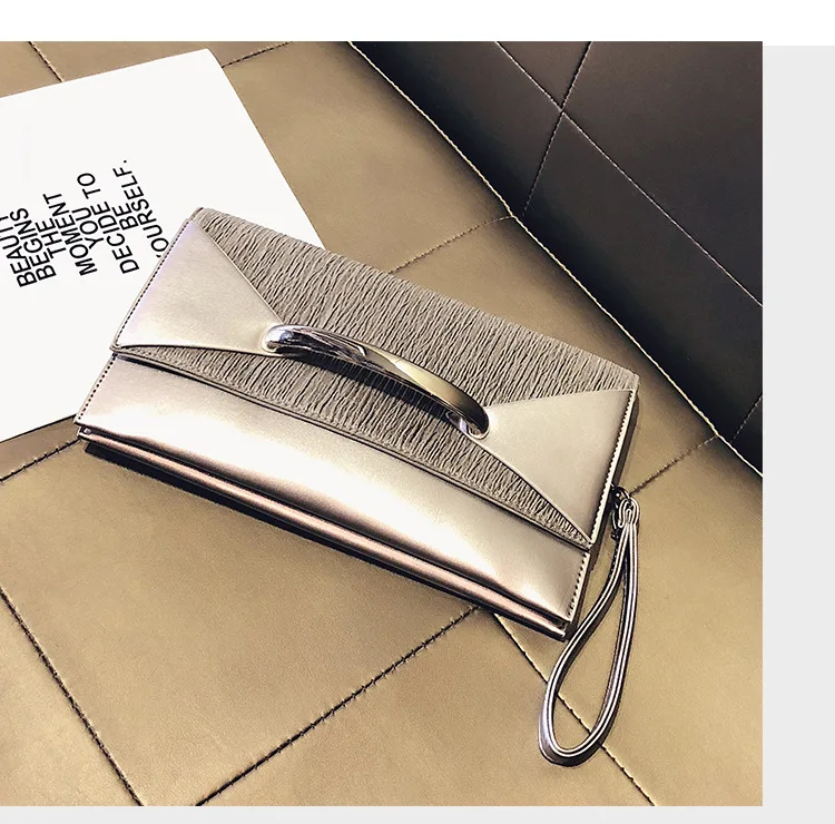 9821637814_1151612028