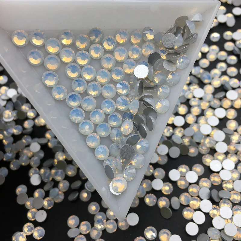 

Good Quality White Opal DIY Strass Crystal ss3-ss34 Non HotFix Nail Art Flatback Rhinestones for Clothes Decorations