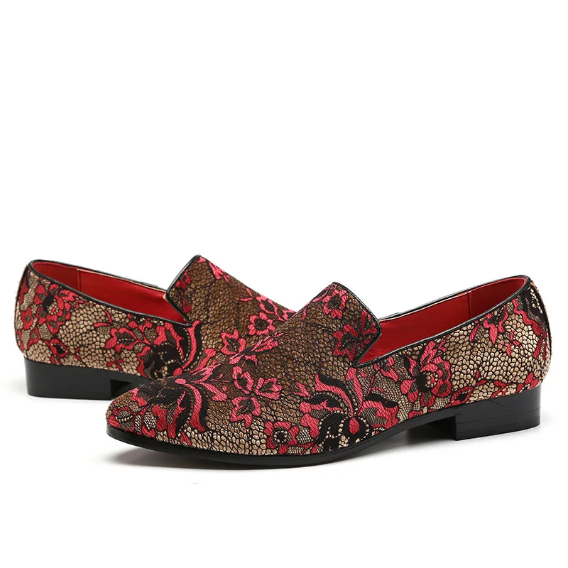 

Men lofer shoes Embroidered style fashion Spring Autumn men's barber shoes Casual formal flat leather boat shoes big size 38-48