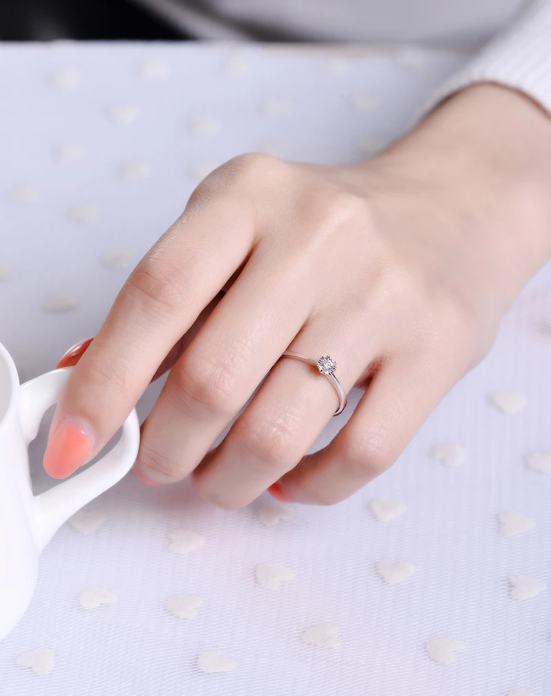Женское кольцо с бриллиантами круглое золото 18 К 0 07 карат|engagement rings women|18k gold realgold