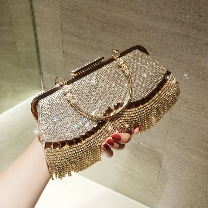 2019 Women's Crystal Evening bag Retro Beaded Clutch Bags Wedding Diamond Lock Bag Rhinestone Chain Tassel Shoulder Bags 135 2019 Women's Crystal Evening bag Retro Beaded Clutch Bags Wedding Diamond Lock Bag Rhinestone Chain Tassel Shoulder Bags 135