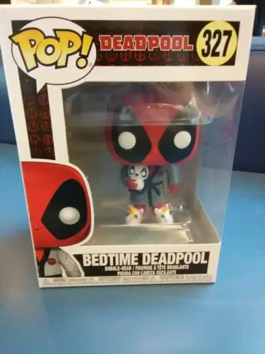 Фигурка из винила Funko pop Official Marvel: Playtime Deadpool in Robe Коллекционная модель игрушки в