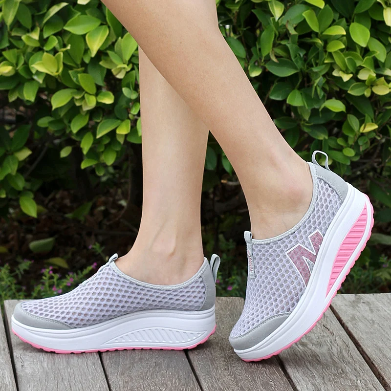 

Women Shoes Mesh Summer Breathable Casual loafers Slip On Fashion Women Sneakers Flats Platform Shoes Female Tenis Zapatos Mujer