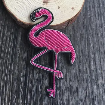 

Flamingo Silk Emboridered Patch Brooch Indian Silk Wire Handmade Embroidered Fabric Patch Fashion Clothing DIY Craft Supplies