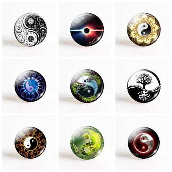 

1pcs Yin Yang Tai Chi Glass Cabochon Back 25 MM DIY Round Photo Glass Bead DIY Jewelry Handmade Pendant Necklace