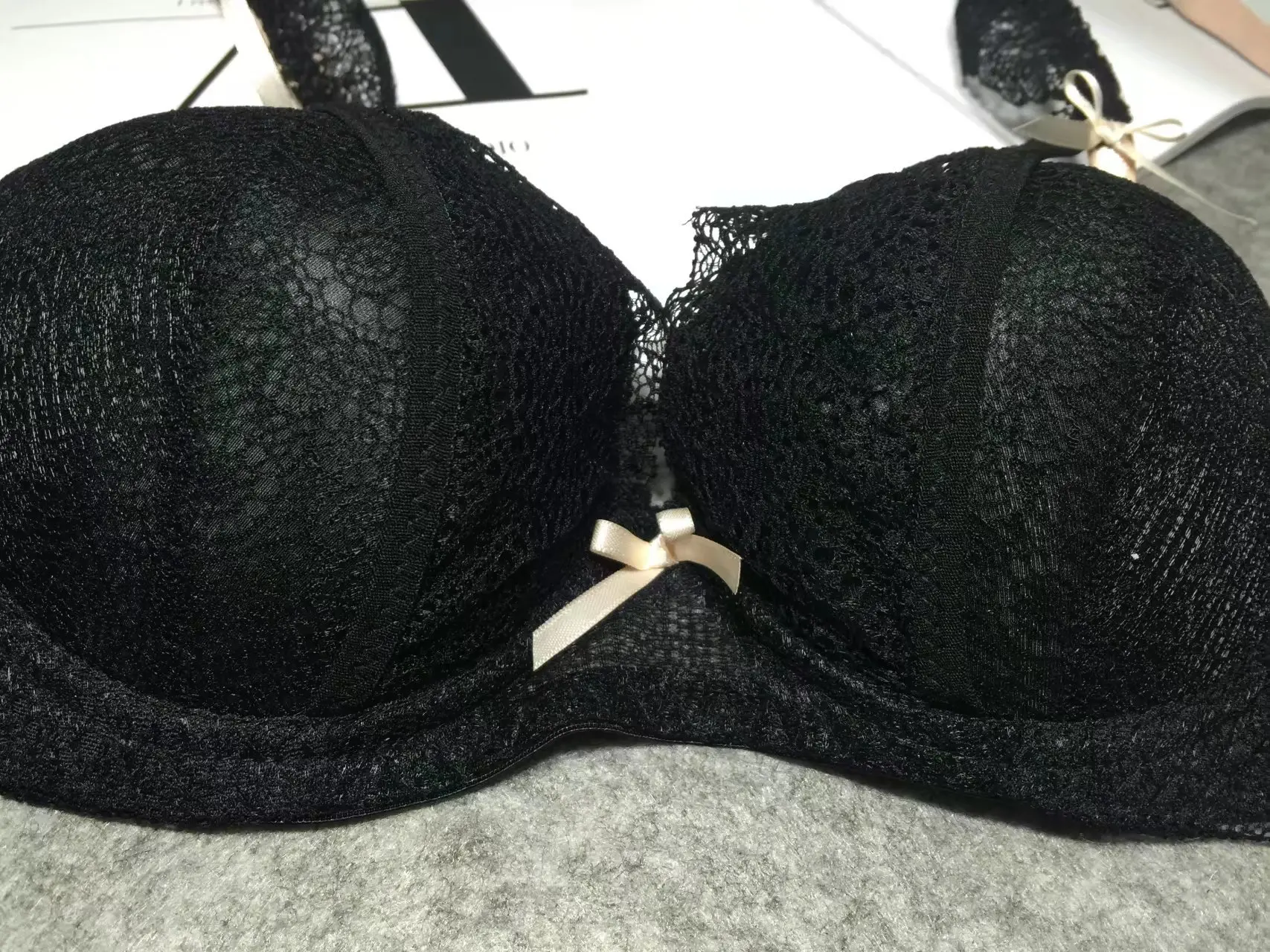 Lace Thread Empty Embroidery Women Bra Set Sexy Lingerie Push Up Padded Cotton braWomen Underwear Set