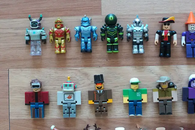 Us 232 17 Offmini Roblox Action Figure Toys Roblox Games Toys Figurky Series 1 2 3 Stickmasterluke Roblox Robot Riot Figures Set Kids Toys In - 