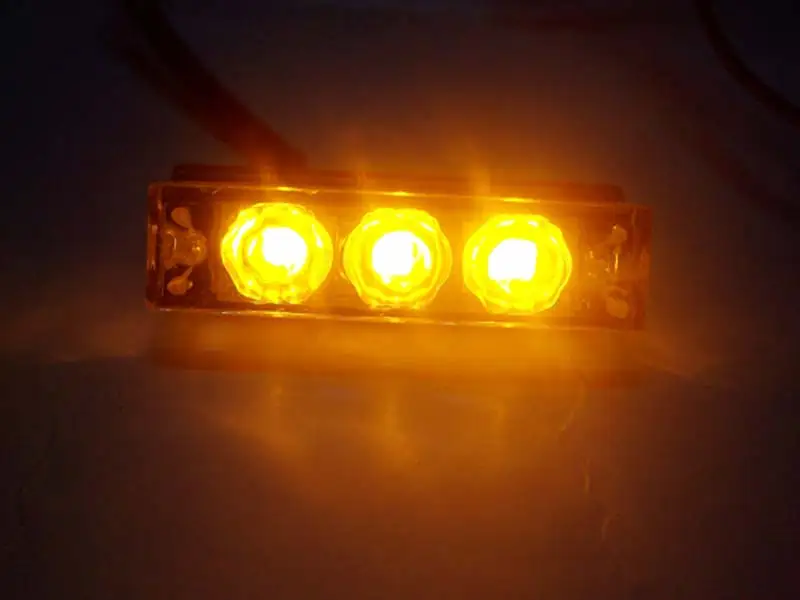 Fugsame Бесплатная доставка свет светодиодов автомобилей автомобиля Авто вспышки строба Аварийное освещение для передняя решетка/Палуба DC 12 В