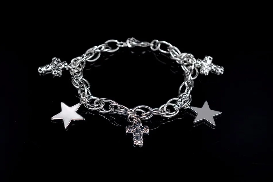 Bracelet (2)