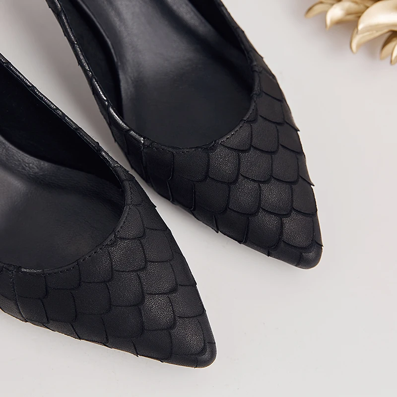 Cuero rojo Mujeres Vaca Las Ol Negro Fiesta Superficial Soltera Vestido De Mujer Bombas Serpentina Zapatos Moda Alto Boda Tacón Aguja Tacones Señoras gEqEwd1