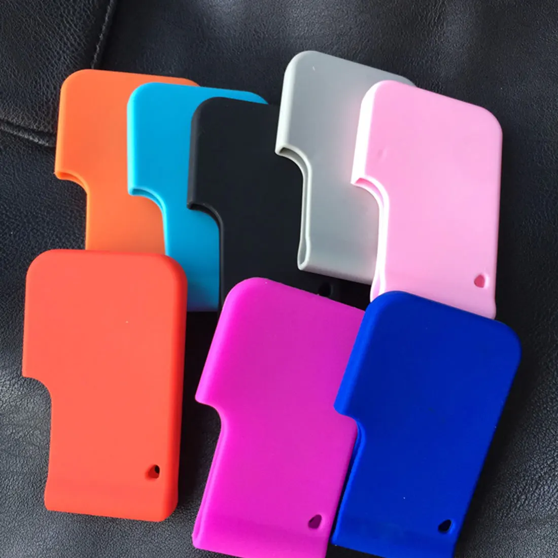 

Dewtreetali Hot Sale 3 Buttons Remote Silicone Rubber Car Key Case Cover For Renault Megane R.S. Scenic Card Key Smart Key