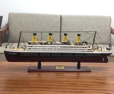 Светится в темноте Титаник готовой твердой древесины модель корабля различных размеров декоративные украшения ремесло коллекция - Цвет: B(80-10-30 cm)