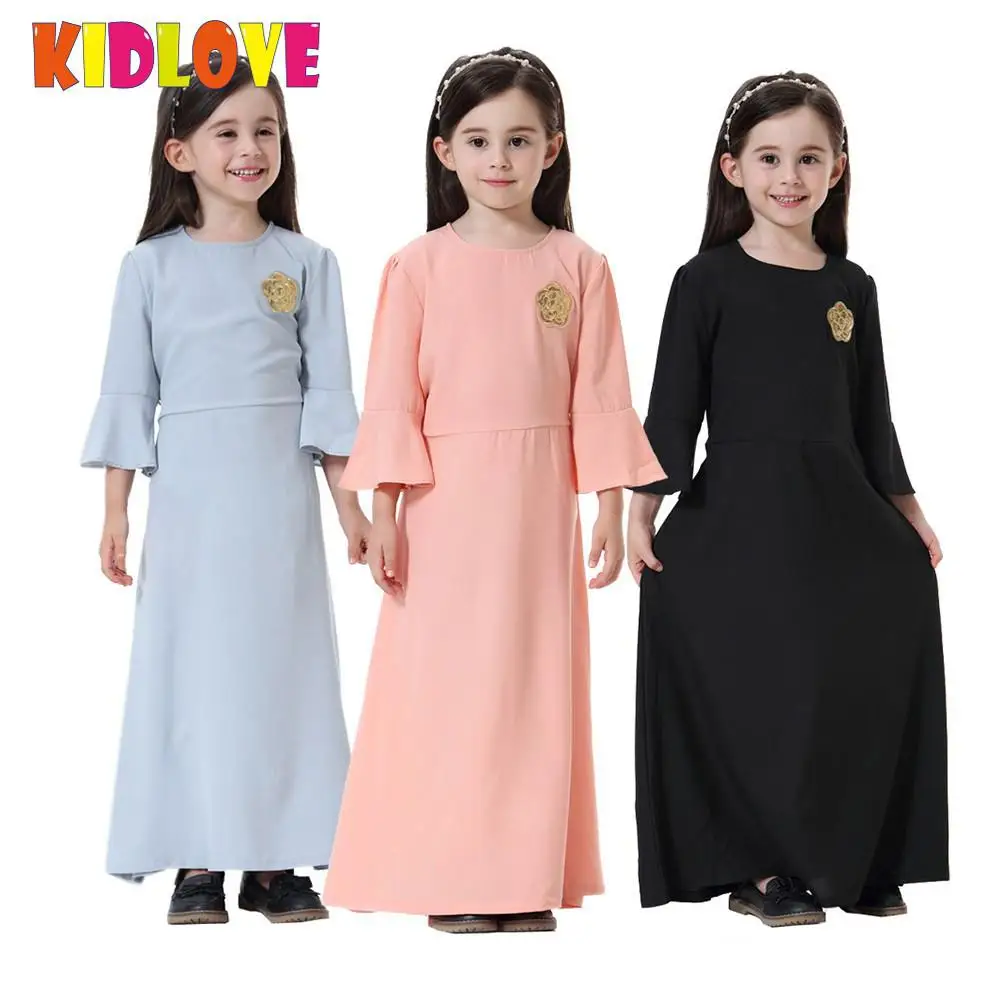 Kidlove мусульманских Babygirl с длинным рукавом однотонное платье 3 цвета От 3 до 7 лет оборками Длинные ботильоны О-образным вырезом дышащие