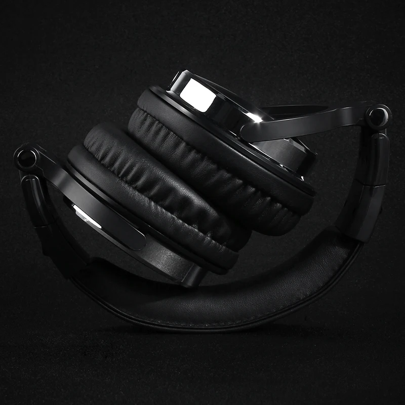 High Quality Wired DJ Headphones (3)