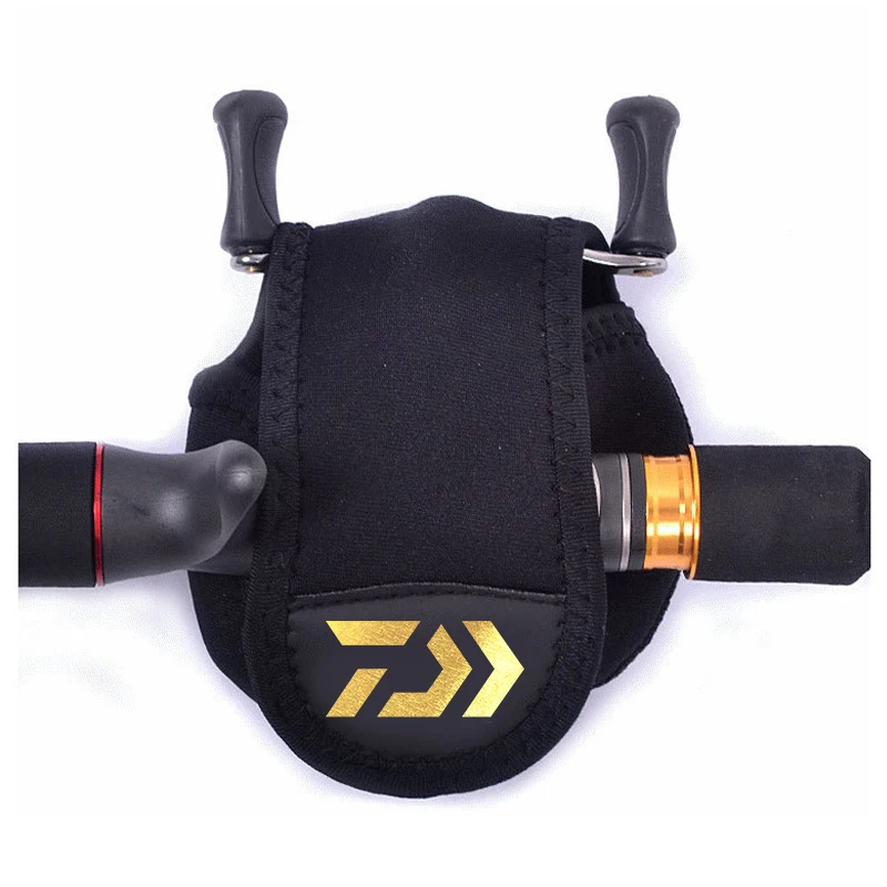 

DAIWA Baitcasting Fishing Reels Cover Protective Case Bait Casting Reel Wheel Pouch Lure Rock Fishing Gear Bags