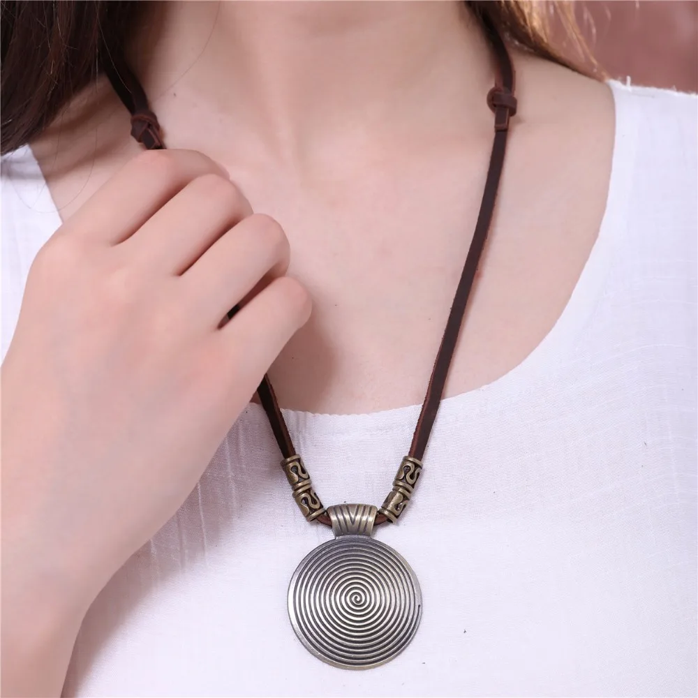 Collier Perhiasan Pernyataan Kolye 2 Collier Perhiasan Pernyataan Kolye 2