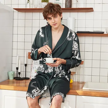

Fashion Men's Summer Kimono Robe Bath Gown Casual Silky Home Wear Male Nightgown Sleepwear Sleepshirts Pijama Mujer L-XXL
