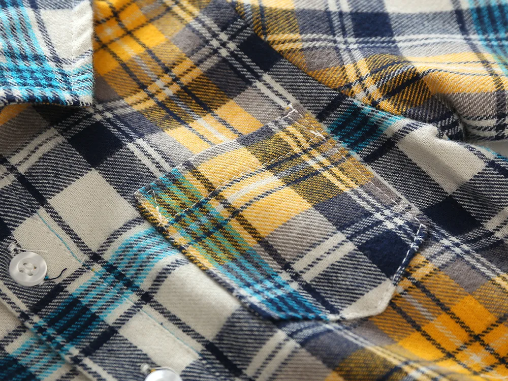 4944688737_457880003