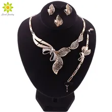 Модные ювелирные изделия из золота из Дубаи комплекты для Для женщин африканские бусины комплект ювелирных изделий для свадьбы свадебные ожерелье с кристаллом, украшение серьги комплект ювелирных изделий