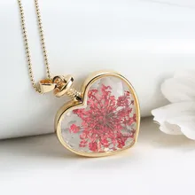 5 PCS Heart Lockets Necklaces Pink Dried flowers Transparent Heart Glass Necklaces Pendant Gold Chain Necklace For Women