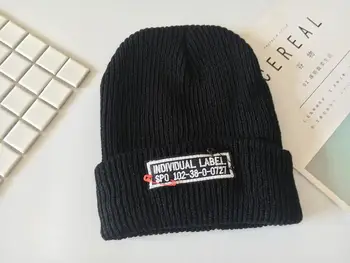 

2019 cotton letter embroidery Thicken knitted hat winter warm hat Skullies cap beanie hat for men and women 33