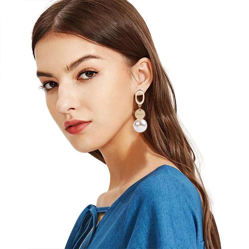 

Lalynnlys FASHION Drop Dangle Earrings For Women Simulated Pearl Flower Triangle Earrings Gold Metal Jewelry Gifts Bijoux E50381