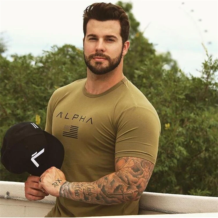 

2018 new men cotton Gyms men t shirt Fitness bodybuilding shirts male Brand tees short sleeve gyms t-shirt men costume