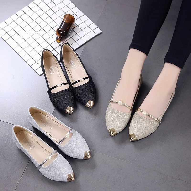 

Flat shoes women retro style pointed shoes 2019 spring new Korean version of soft bottom casual comfort peas women's shoes