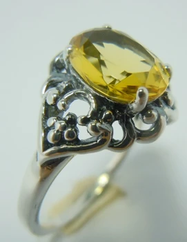 

Golden gem The ancient silver ring contracted pattern character dance