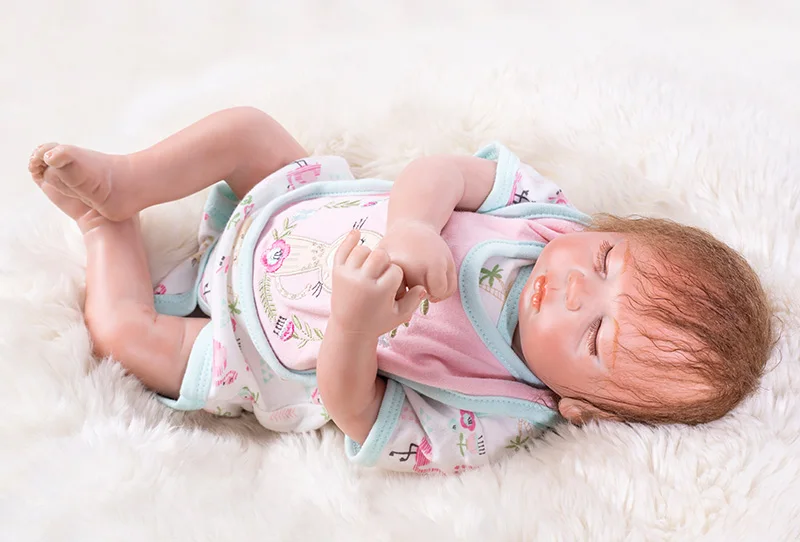 Куклы реборн силиконовая 50 см. Куклы реборн девочки 50 см. Кукла реборн новорожденный 50 см. Реалистичная силиконовая кукла bebe reborn. Кукла мягконабивная reborn doll.