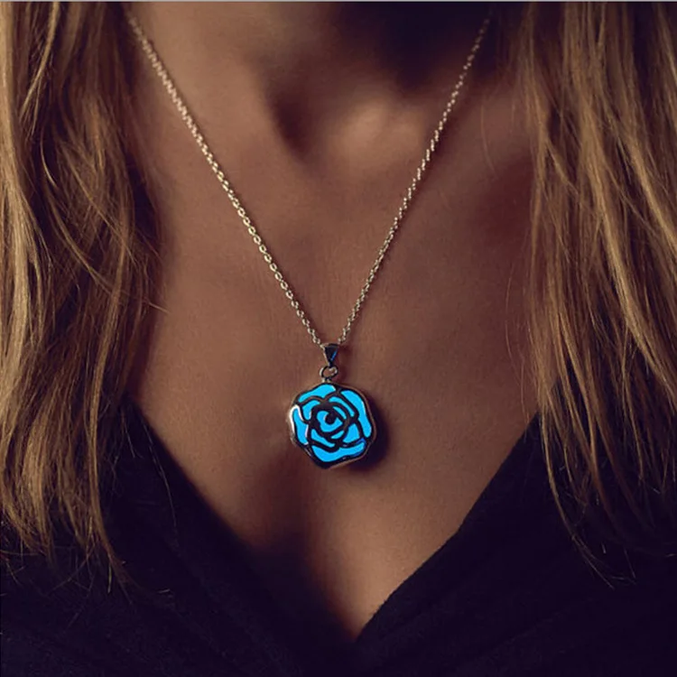 

Rose Glowing In The Dark Pendant Necklace Women Jewelry Silver Color Chain Luminous Necklace Hollow Flower Statement Necklace