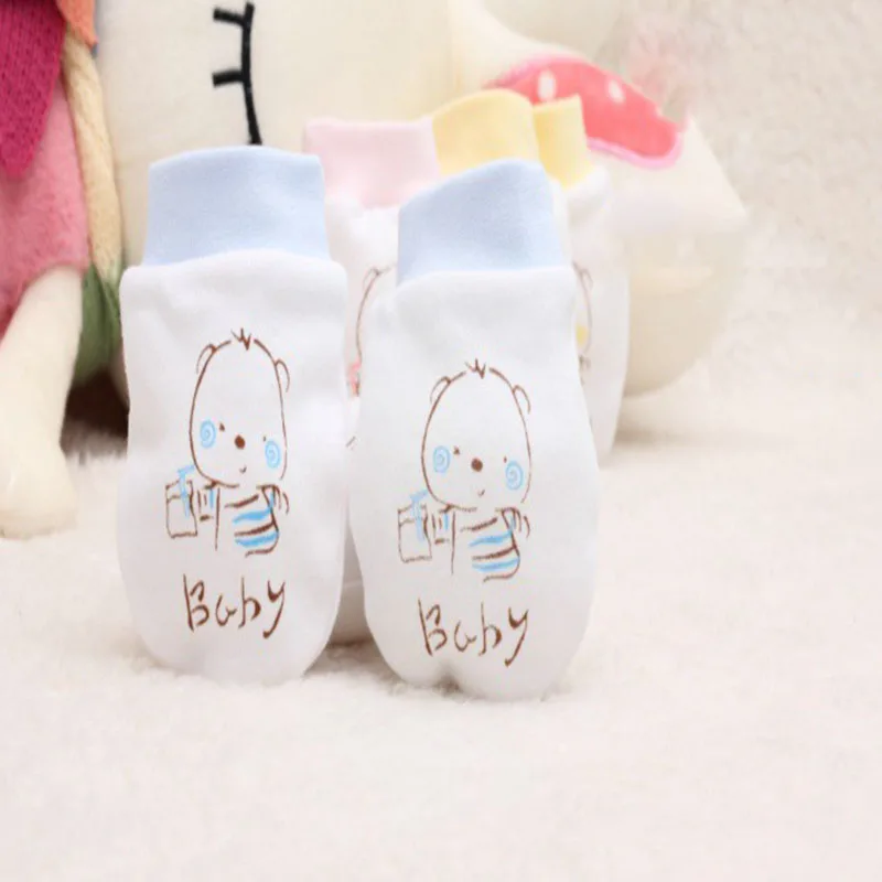 1-Pair-Soft-Newborn-Boys-Girls-Infant-Anti-Scratch-Baby-Gloves-Cute-Bear-Pattern-Cotton-Handguard (1)