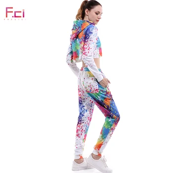 

Holi Printed Women Long Sleeve Crop Top Hoodie Set Oversized Hooded Sweatshirts Set Pullover Sweatshirts with Pants