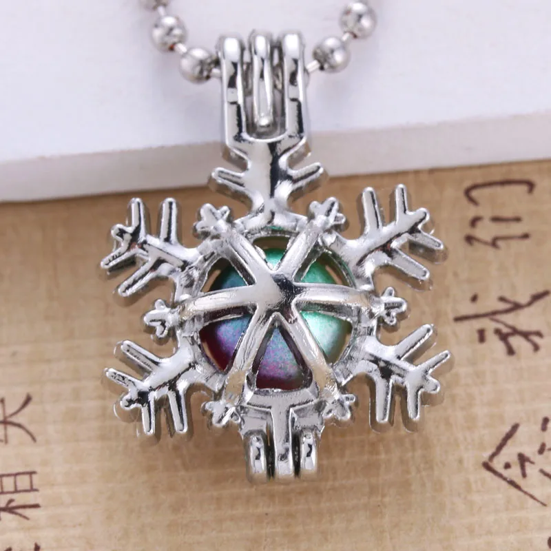 

6pcs Silver Palted snowflake Pearl Cage Jewelry Making Bead Cage Pendant Essential Oil Diffuser Locket For Oyster Pearl Fun Gift