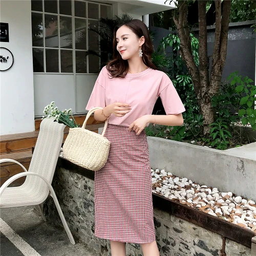 

2019 Summer 2 Piece Set Women Pullover O-neck Tops Knee-length Plaid Skirts Casual Women Sets Clothes Fashion Clothes
