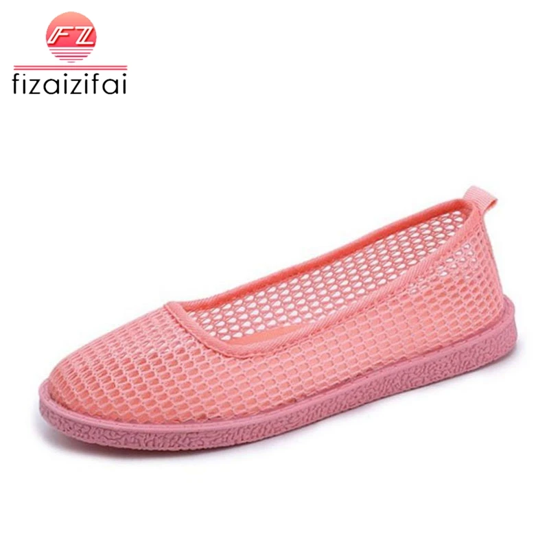 

FizaiZifai 2019 New Summer Women Flats Sandals Simple Hollow Slip On Sandals Fashion Daily Beach Club Shoes Women Size 35-41