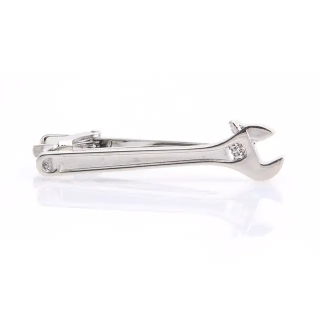 monkey wrench bar