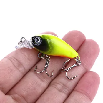

HENGJIA 1PC 4g/4.5cm Diving 0.1-0.3M Crankbait Wobble Bass Fishing Lure 3D Eyes Treble Hooks