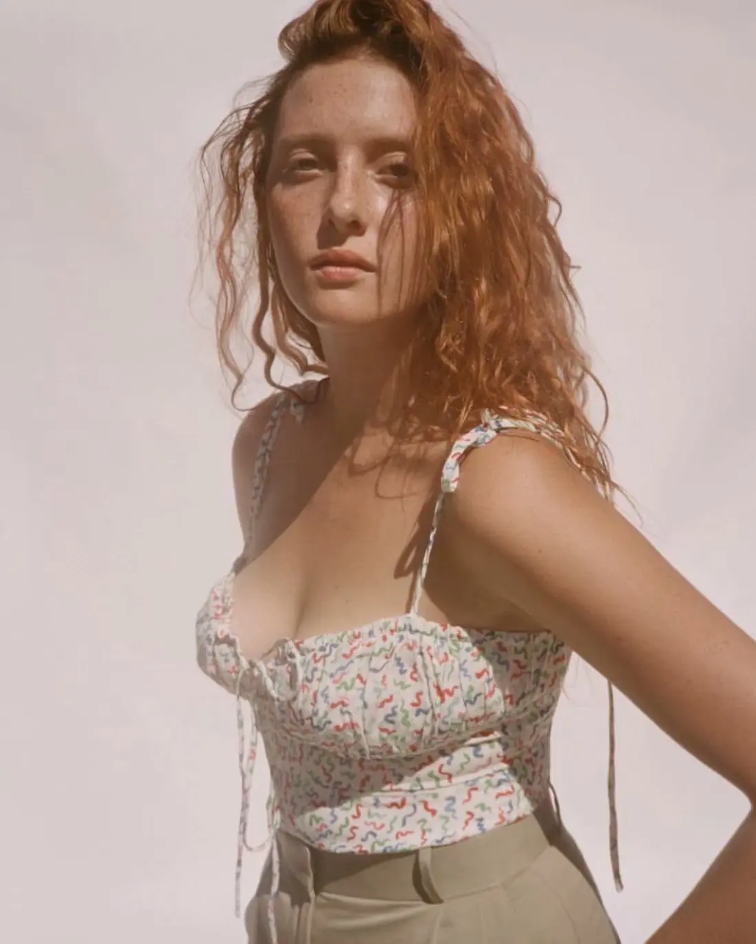 Ins Hot 2019 Summer Cami Adjustable Tie-string Shoulder Silk Tops Lace Up White Sexy Squiggle Print Bustier Camisole Club Wear