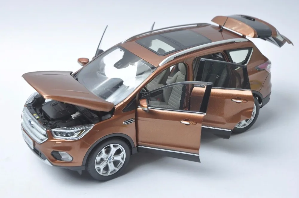 1:18 литая модель для Ford Kuga Escape коричневый внедорожник игрушечный автомобиль миниатюрная Коллекция подарков