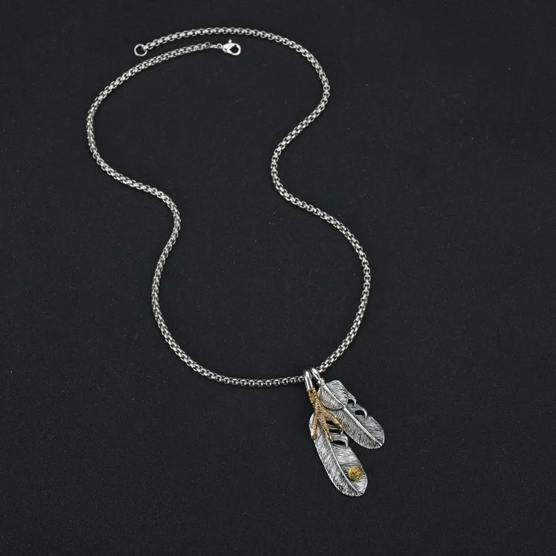 

Gothic Eagle Gold Color Necklace Retro Women Long Necklace Engraved Pendant Necklace Vintage Jewelry Chain Feathers Leaf