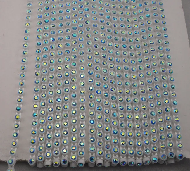 

SS6 A Grade peacock blue AB glass crystal 2mm Rhinestone White plastic cup banding Trim Setting chain 10Yard costume applique