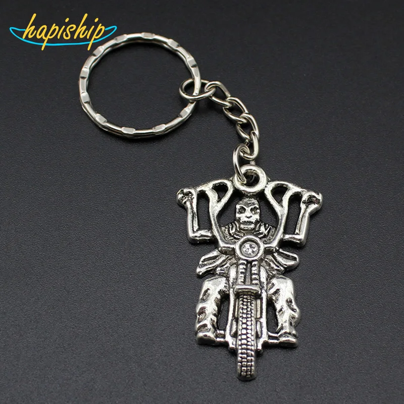 

Hapiship 2017 Fashion Women Men's Jewelry Handmade Vintage Silver Motorcycle Skull Key Chains Key Rings Alloy Charms Gifts 4455