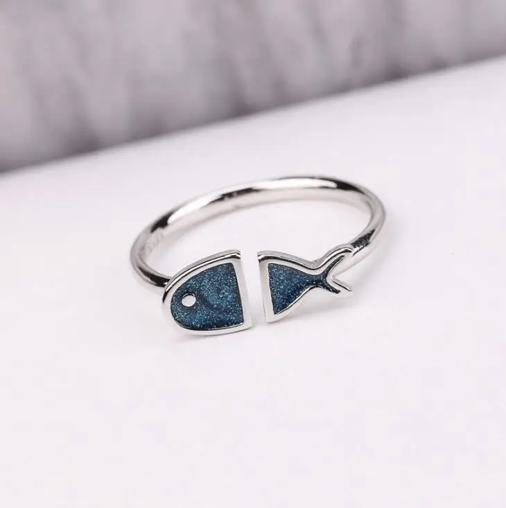

2018 New Arrival Fashion Silver Plated Blue Fish Rings for Women Design Cute Adjustable Size Ring Fashion jewelry gift