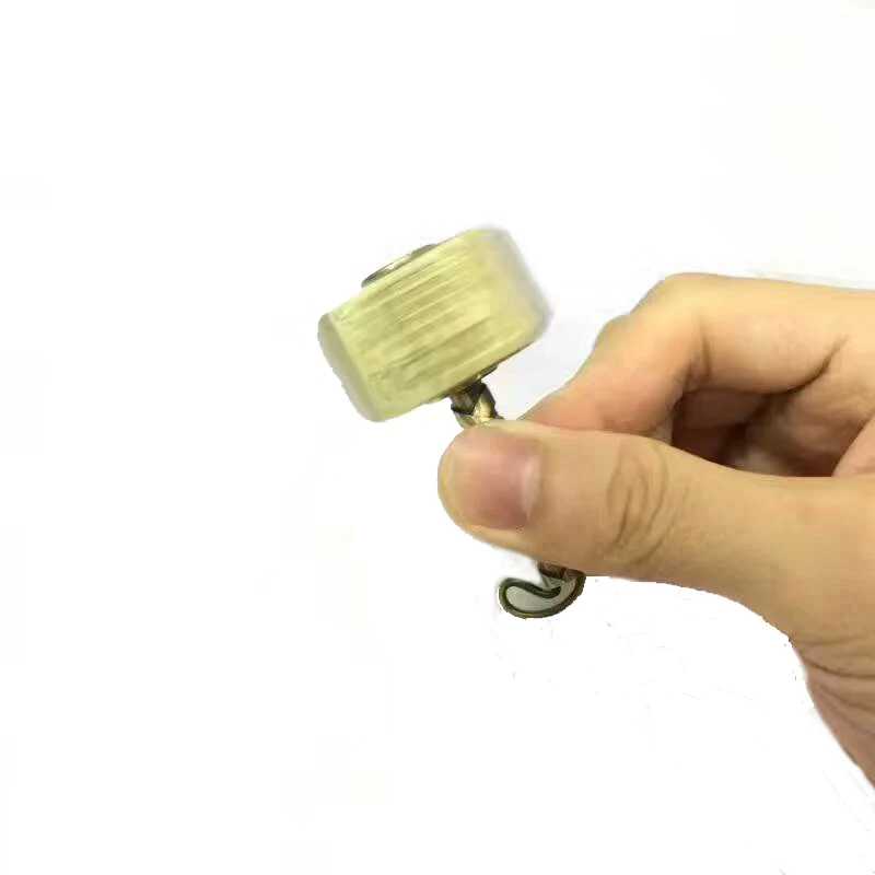 4483085233_503047012