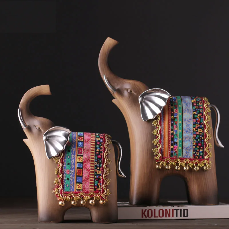 

Southeast Asia Lucky Elephant Decoration Resin Imitation Wood Home Living Room Cafe Porch Decorations Creative Gifts