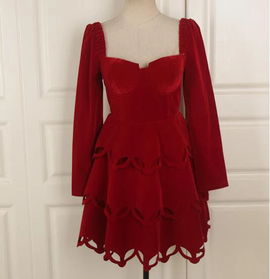 SHTONGHUA Автопортрет зимнее нарядное платье для подиума женское красное бархатное многослойное оборками сексуальное платье с открытой спиной с вырезами без бретелек платье - Цвет: Бургундия