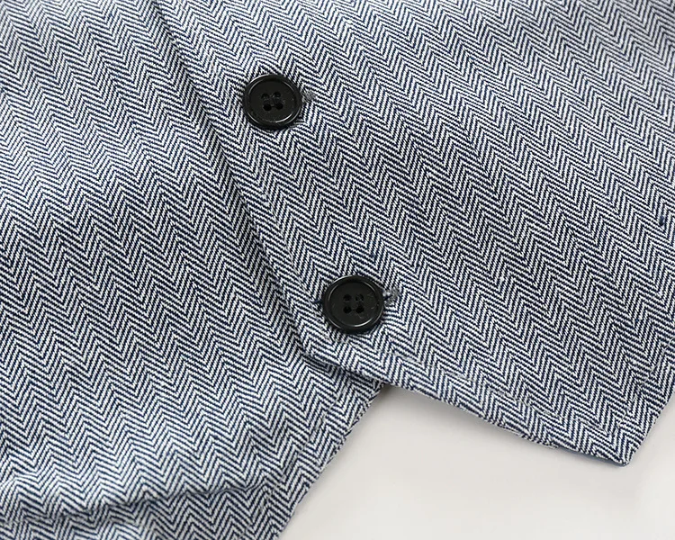 2880266388_2068599042