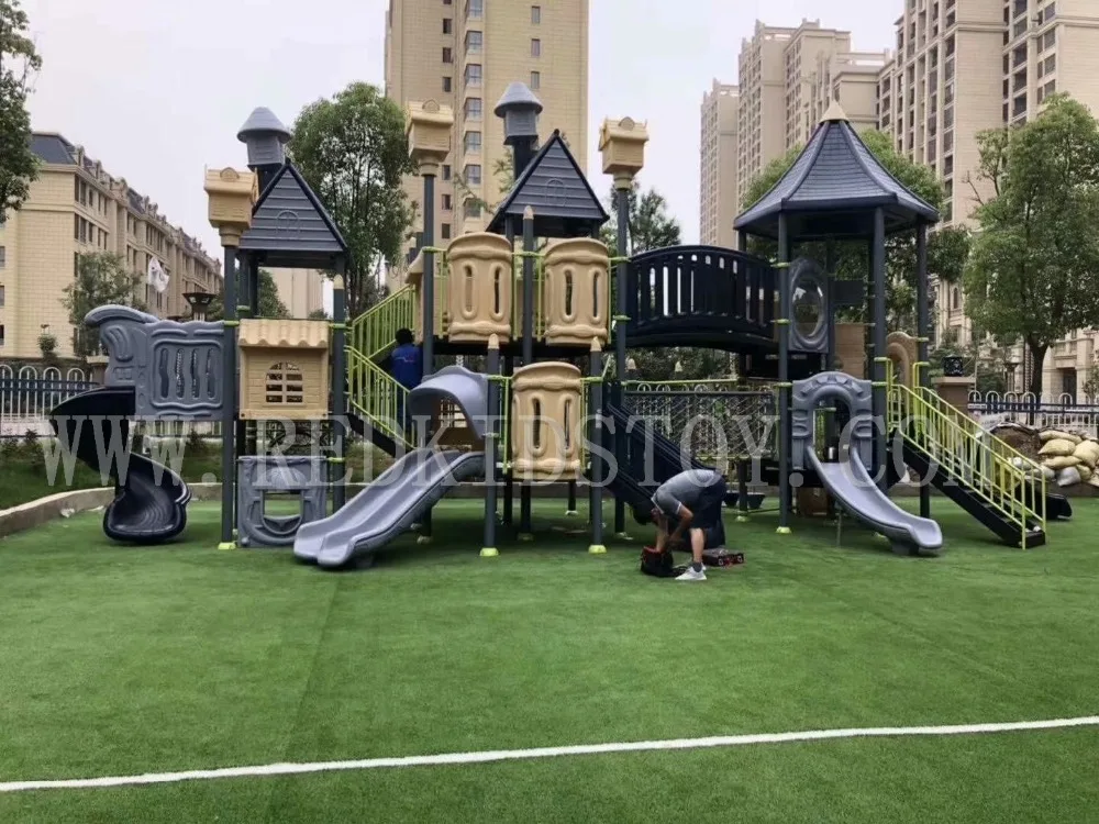 

Premium Quality CE Approved Shipped to Canada Villa Theme School Outdoor Playground HZ-18134A