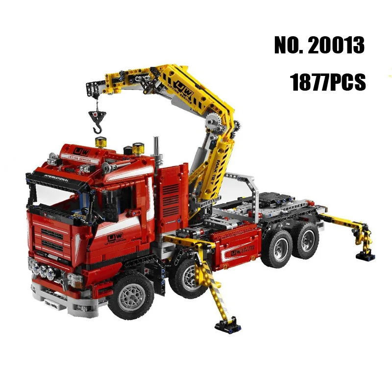 

Technic 20013 1877PCS The Electric Crane Truck With Power Functions Sets Model Building Blocks Bricks Toys Compatible 8258